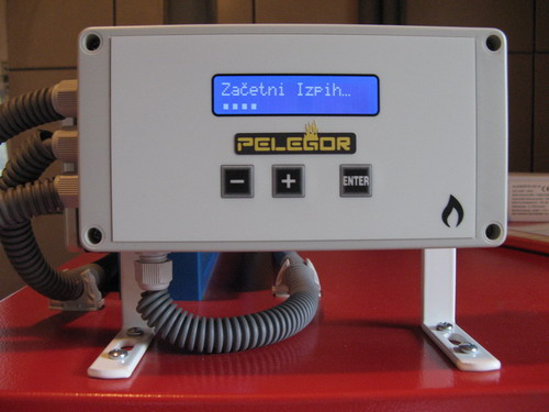 Elektronska regulacija z LCD zaslonom